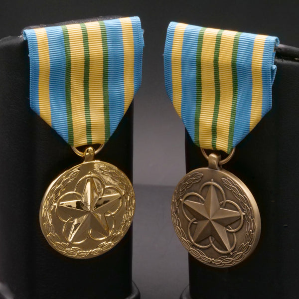 Outstanding Volunteer Service Medal - Full Size