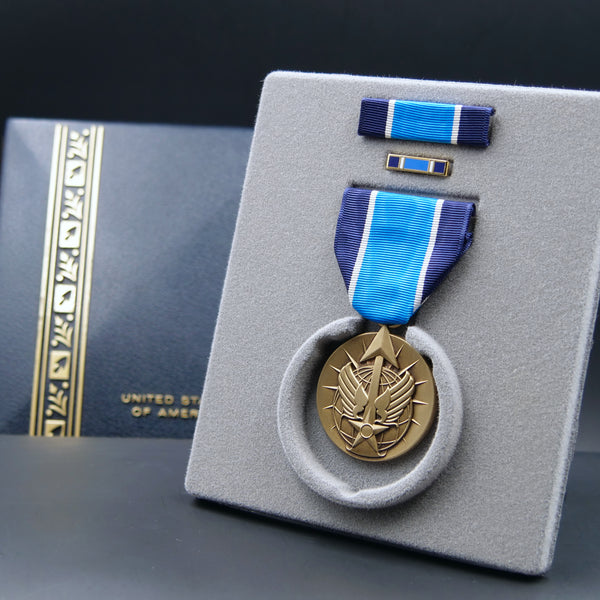 USAF Remote Combat Effects Campaign Medal - Set